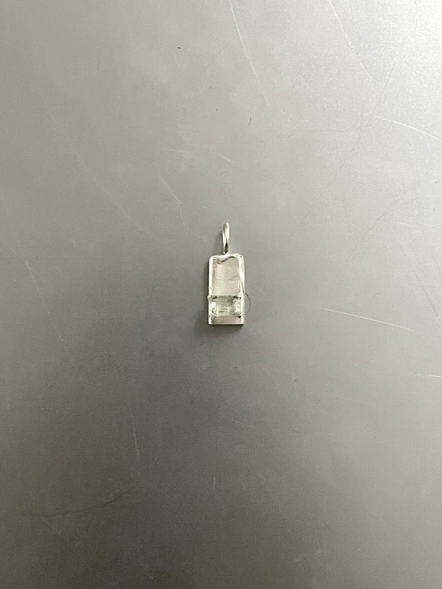 BLOCK III PENDANT + GREEN QUARTZ