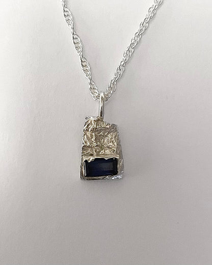 MINI MOSS PENDANT WITH SAPPHIRE